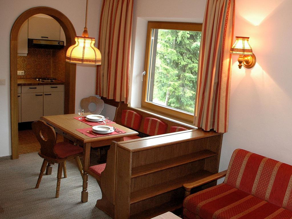 Appartements Vilsalp Tannheim Rum bild